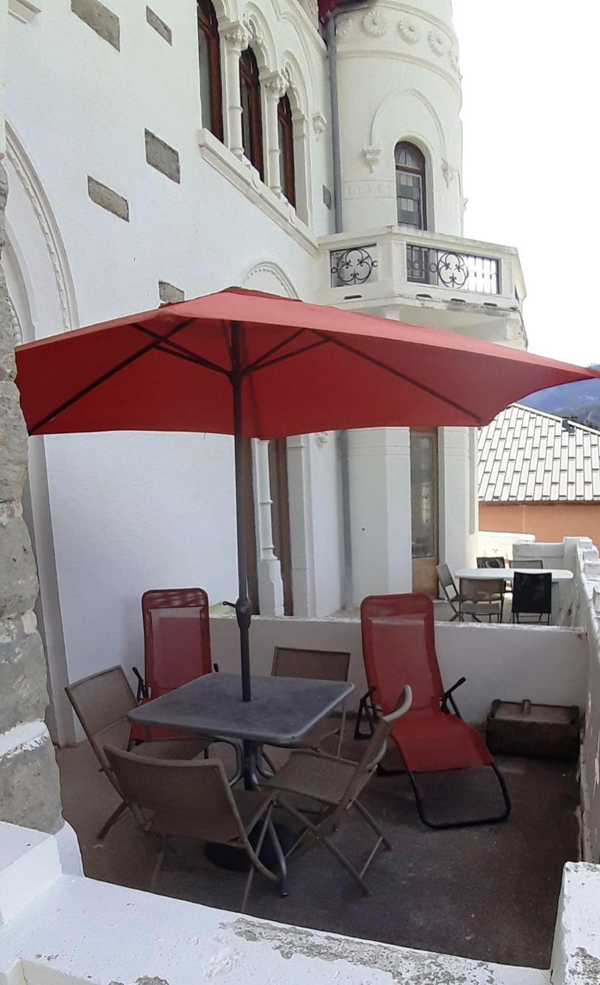 Appartement Standing au Château des Magnans Jausiers Extérieur photo